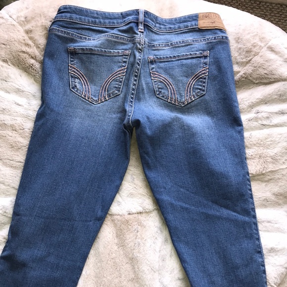 💕NWOT💕 HOLLISTER SUPER SKINNY STRETCH JEANS - Picture 8 of 16